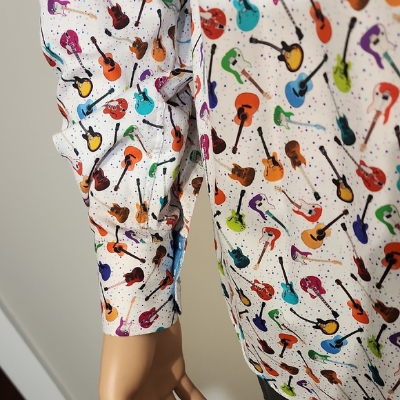 Playful White Casual Button Down Shirt with Vibrant Print - Picture 6 of 8